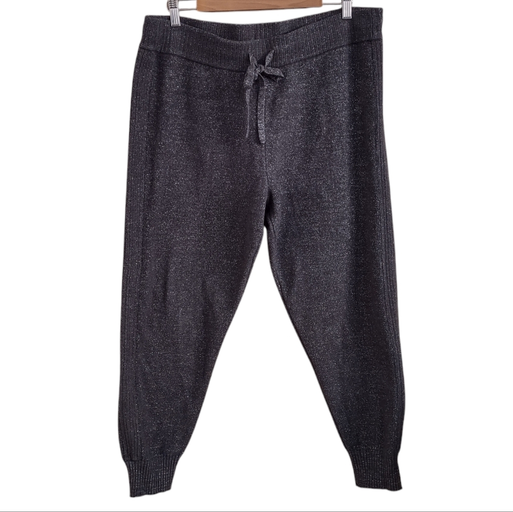 Barefoot Dreams CozyChic Rib Trim Luxury Jogger